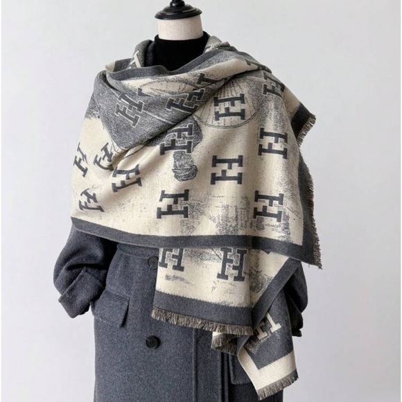 Luxe Comfy Abstract Pattern Wrap Scarf Shawl Black - Picture 3 of 4